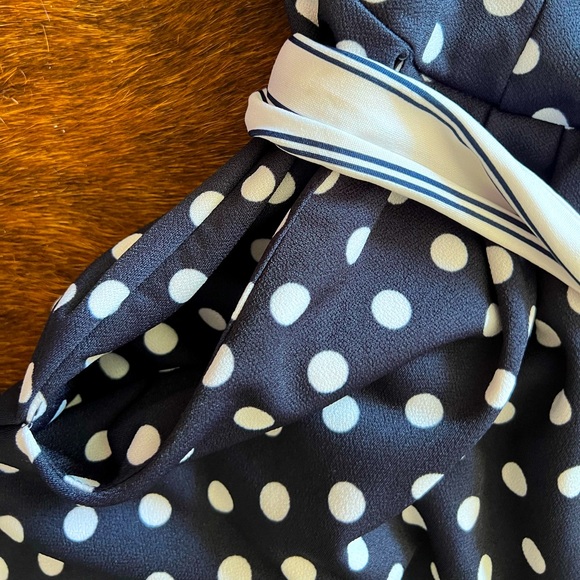 Nwt navy/white polka dot jumpsuit Lg - Picture 3 of 5